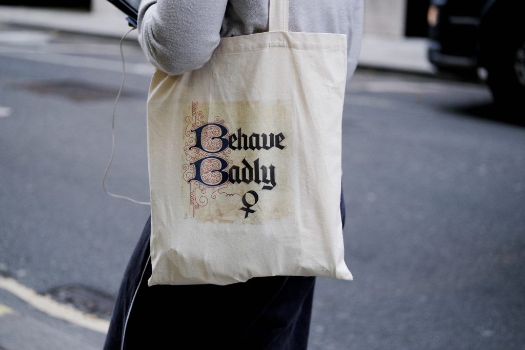 Custom tote bags: 5 insider tips to make your bags stand out