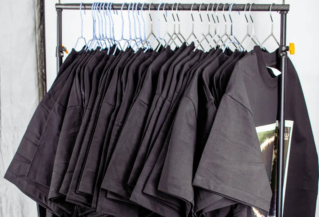 Bulk T-Shirt Printing: A Guide to Ordering Custom T-Shirts in Bulk
